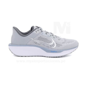 Nike Quest 6