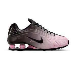 Nike Shox R4 Is Ready for Japan's Sakura Season